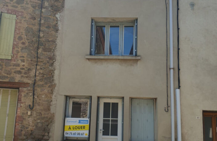 Maison de village Saint Jeure D'Ay — photo 2