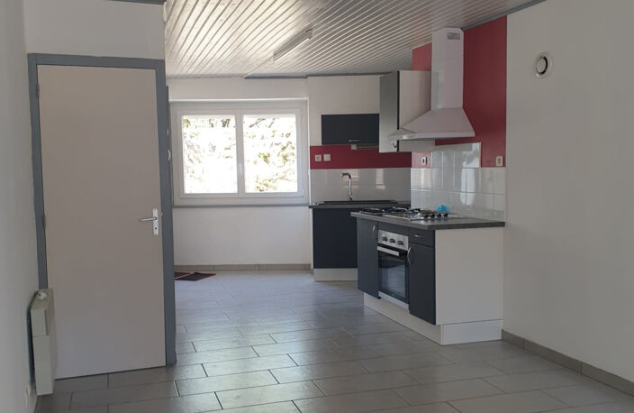 Maison de village Saint Jeure D'Ay — photo 3