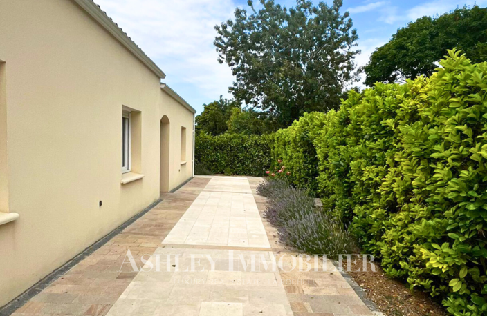 MAISON DE PLAIN PIED À VENDRE À 20 MINUTES DE LA ROCHELLE - — photo 4