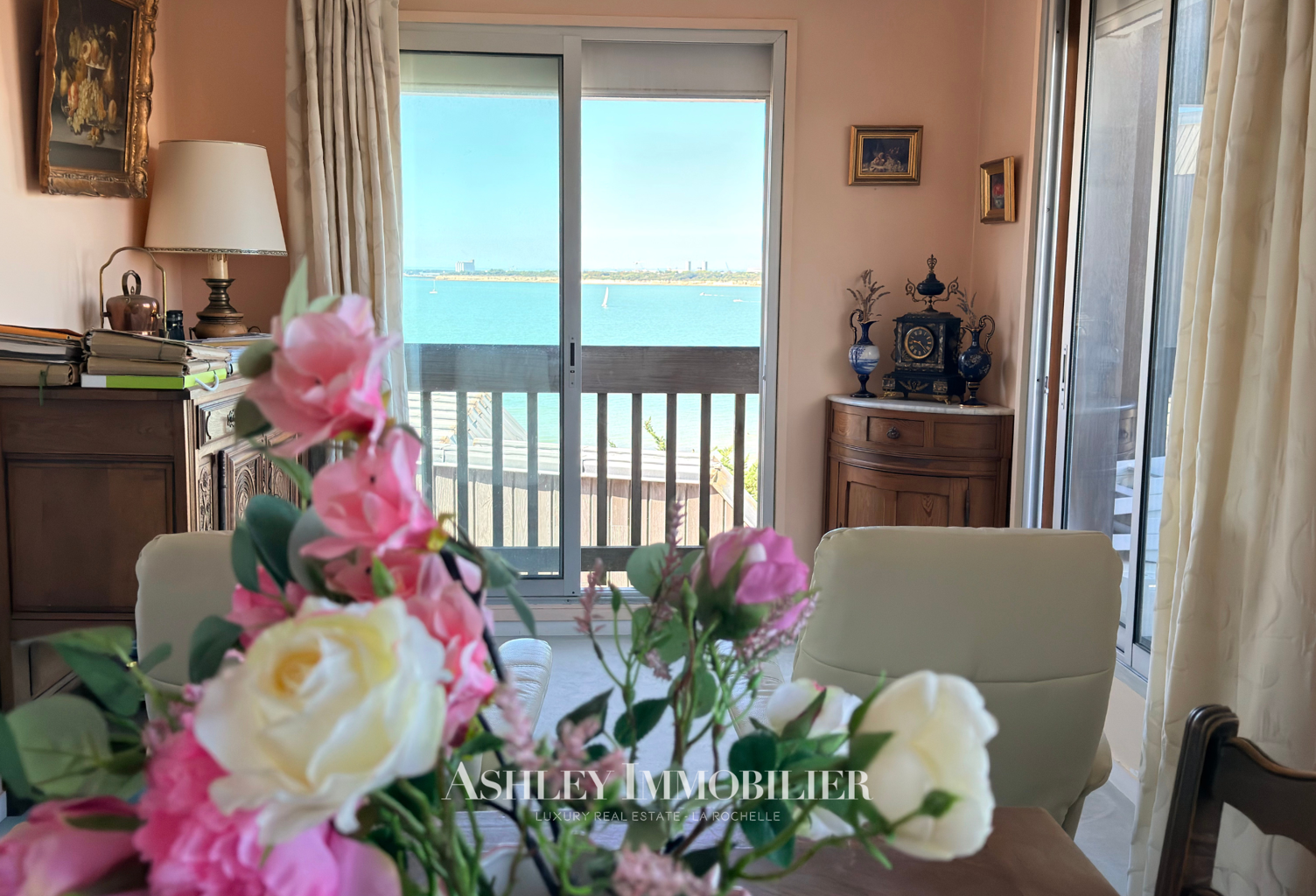 À VENDRE DUPLEX DERNIER ÉTAGE VUE MER ET TERRASSES — photo 1