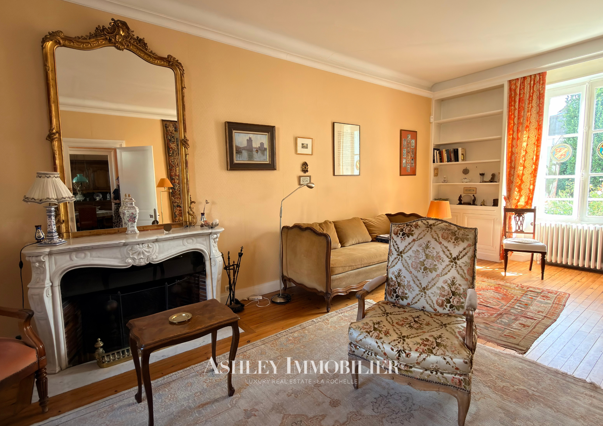Villa / Maison  T5 à vendre Rochelle (La) 17000