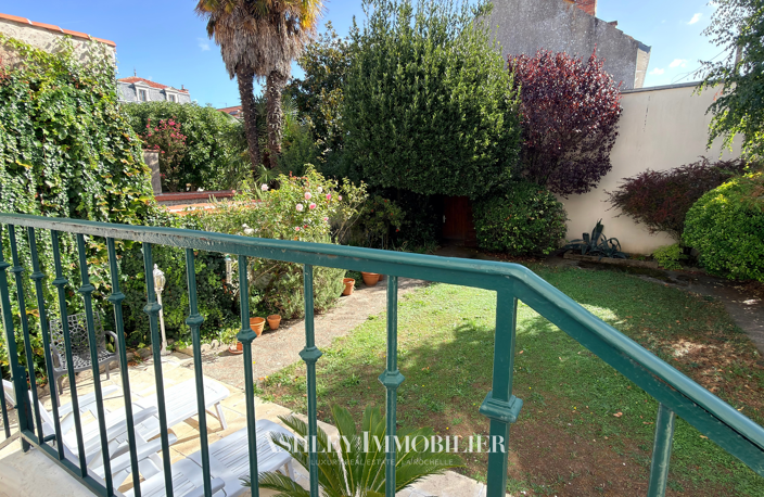 LA ROCHELLE   LA GENETTE   MAISON DE CARACTÈRE - 120 M2 AVEC — photo 3