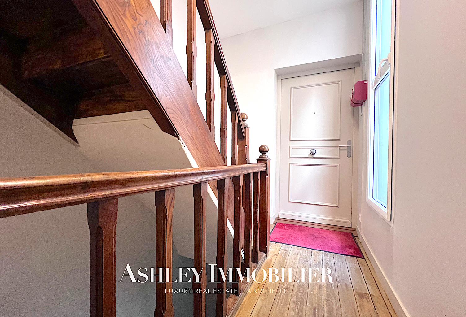 MAGNIFIQUE APPARTEMENT TYPE 2 LA ROCHELLE CENTRE VILLE — photo 1
