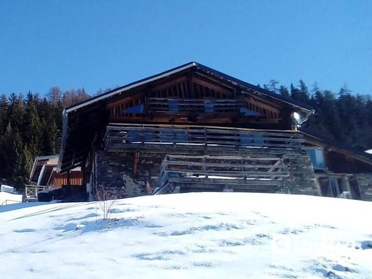 CHALET DE CARACTÈRE AVEC VUE MONTAGNE — photo 1