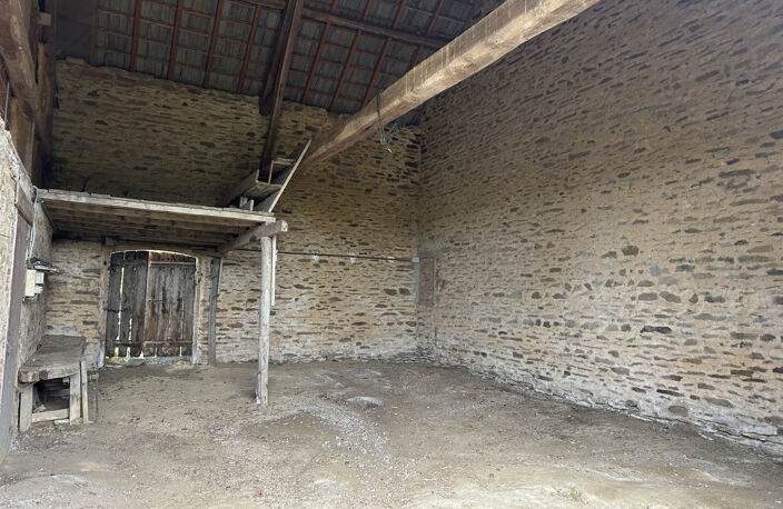 A VENDRE - Maison 3 pièces avec jardin et dépendances à Cuzi — photo 2