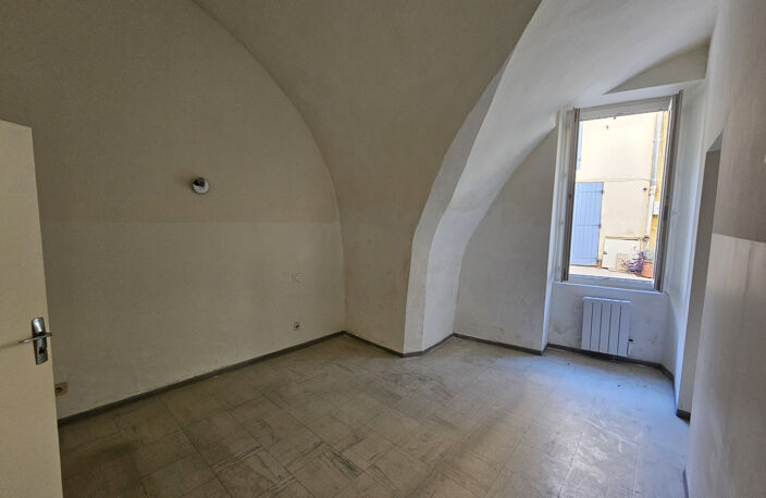 IMMEUBLE EN MONOPROPRITE DE 2 LOGEMENTS ET 2 GARAGES — photo 4