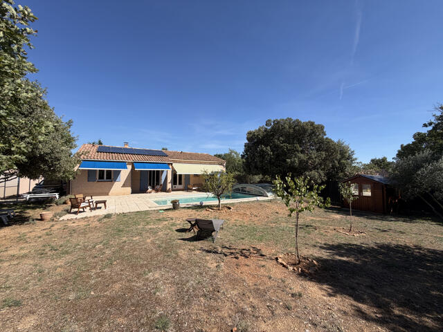 Maison proposé à Régusse