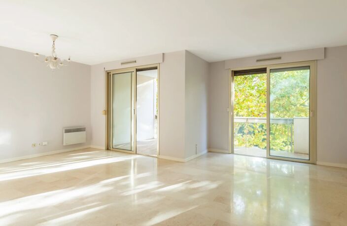 Lyon 4 - Croix Rousse - Appartement de 113,40 m² - Balcon - 3 Chambres - Garage — photo 2
