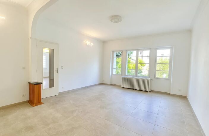 A VENDRE à VILLENEUVE-SUR-LOT - Maison de standing — photo 2