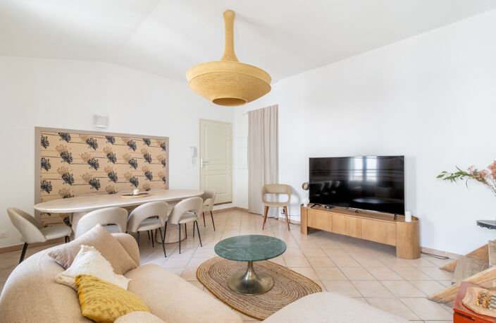 T4 rénové de 82 m2 avec mezzanines   Marseille 1er — photo 2