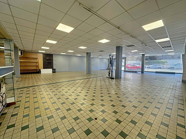 Emplacement commercial  - PREMIUM - — photo 1