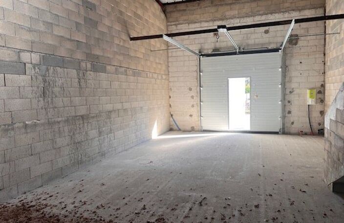 Local 185m² — photo 4