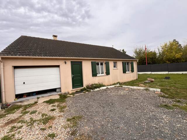 Maison de plain-pied 3 chambres au Thil — photo du bien