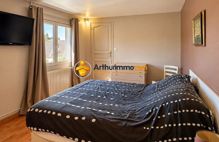 Maison T9  - 197.95m² - Terrain 1524m²  - DPE D — photo 4