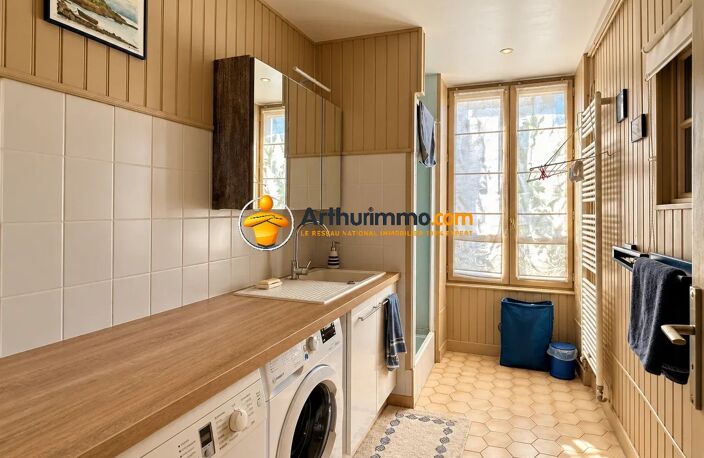 Maison T9  - 197.95m² - Terrain 1524m²  - DPE D — photo 5