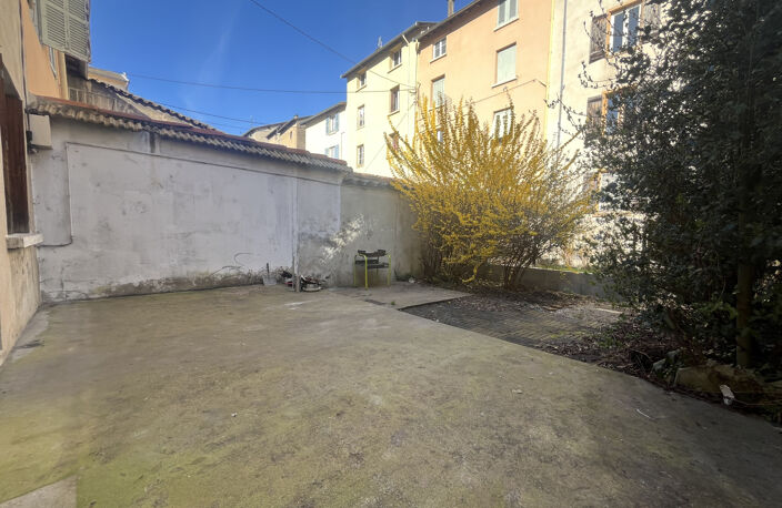APPARTEMENT T2 BIS - TARARE — photo 3