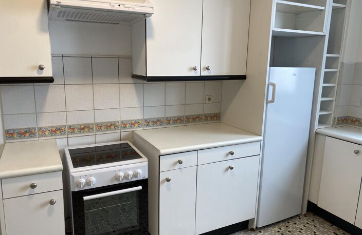 Location appartement 3 pièces 74 m² à Lyon 5 (69005) — photo 4