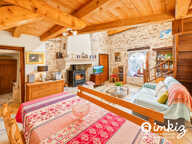 Maison en pierre avec 2 espaces de vie — photo 3