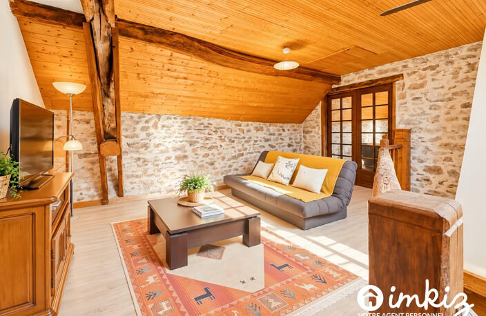 Maison en pierre avec 2 espaces de vie — photo 5