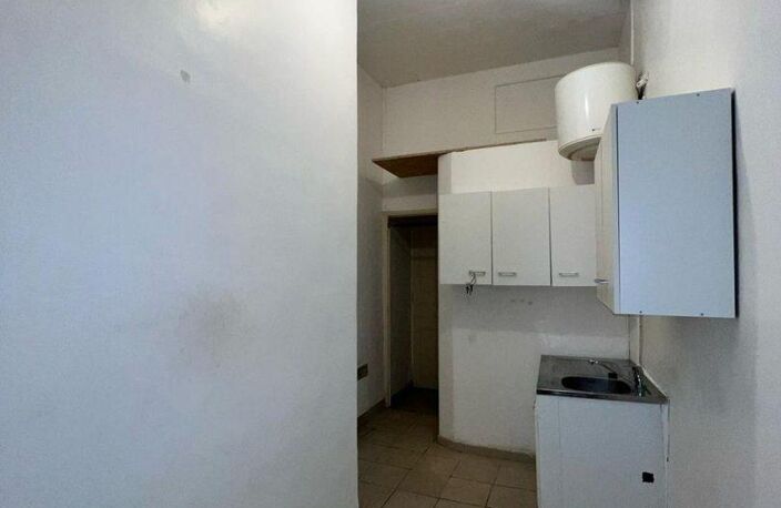 Local commercial — photo 3