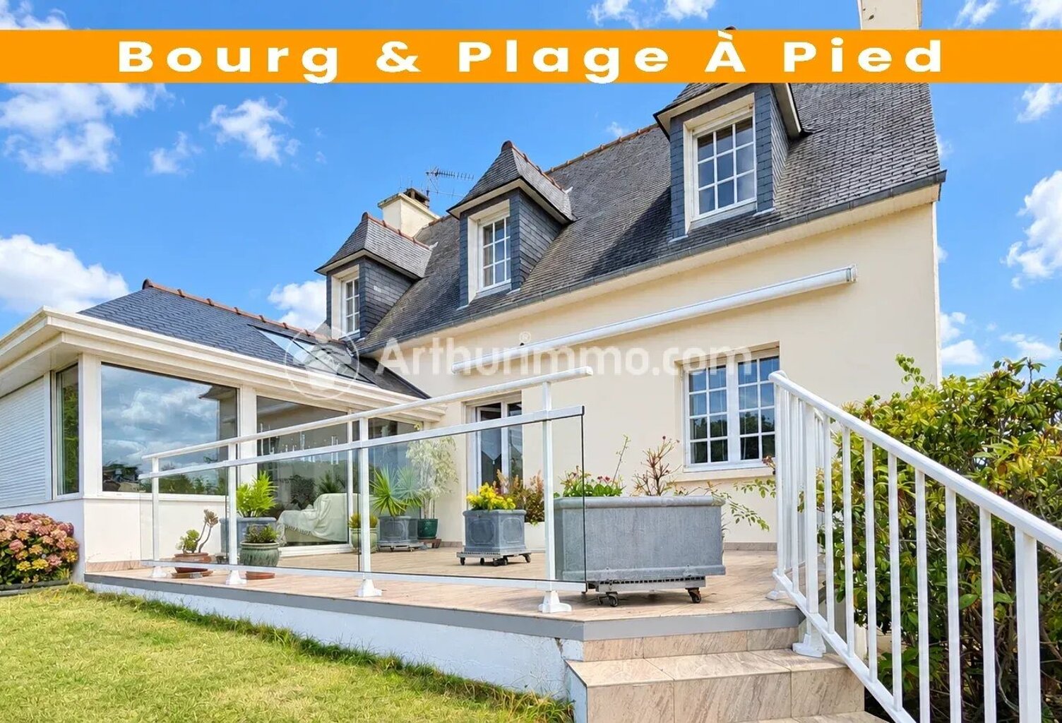 Maison à Etables sur mer, bourg et plage à pied — photo 1