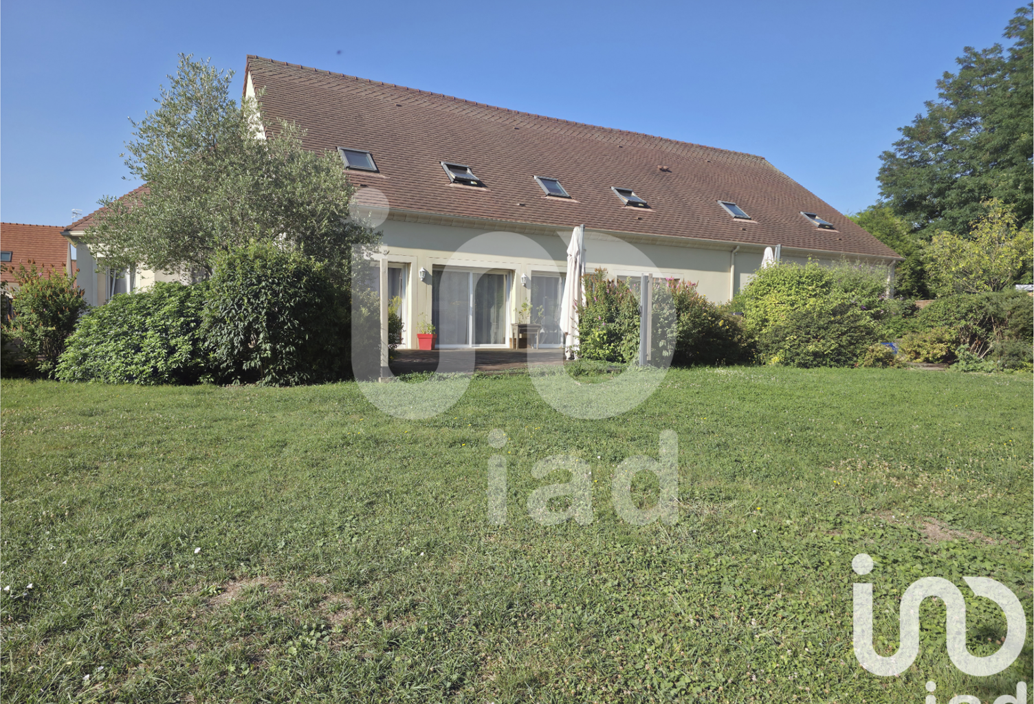 Vente Maison/villa 9 pièces — photo 1