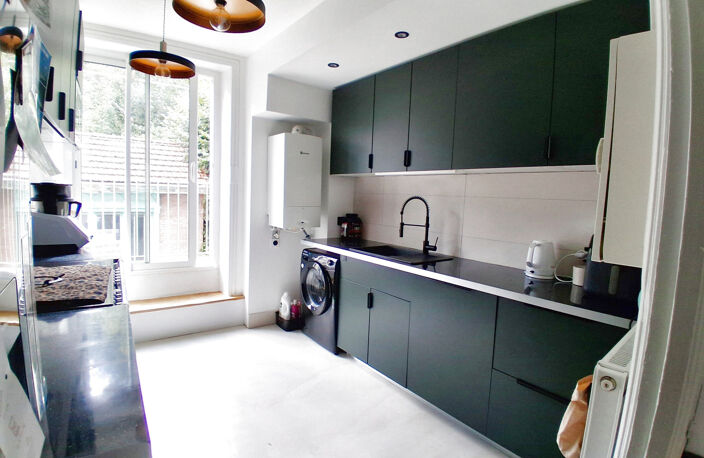 Appartement bourgeois entièrement rénové avec garage et balc — photo 4