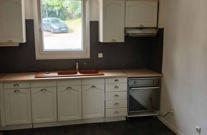 Location Maison/villa 5 pièces — photo 2