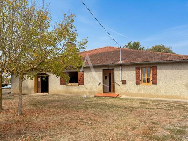 Maison en campagne — photo du bien