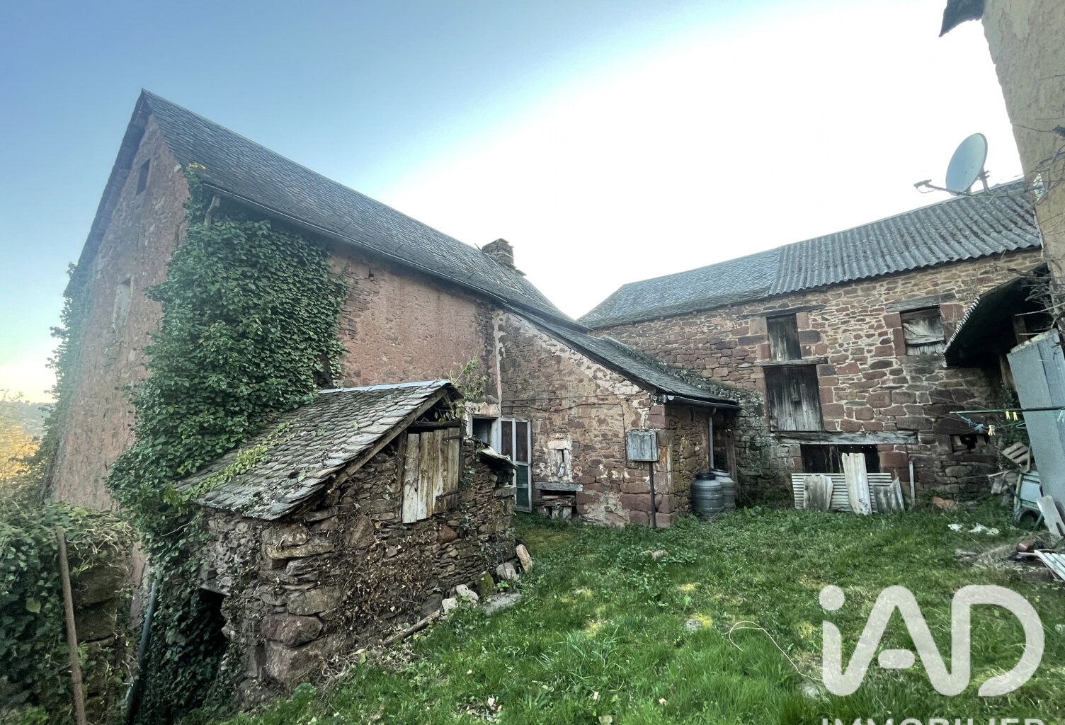 Vente Grange 2 pièces — photo 1