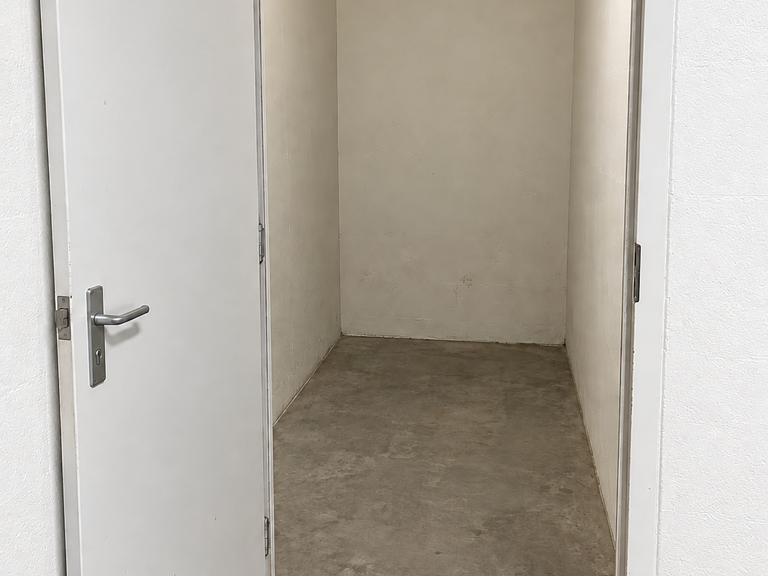 Vente Garage 3 m&sup2; — photo 1