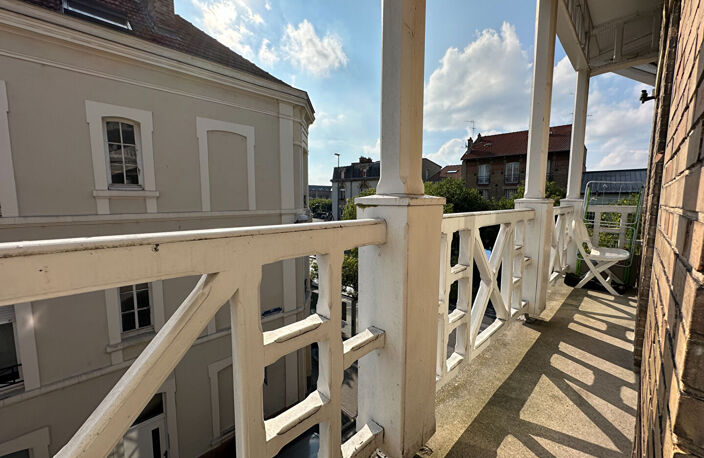APPARTEMENT AVEC BALCONS - JEAN JAURES — photo 2