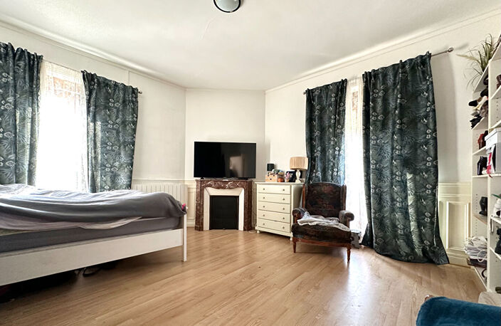APPARTEMENT AVEC BALCONS - JEAN JAURES — photo 3