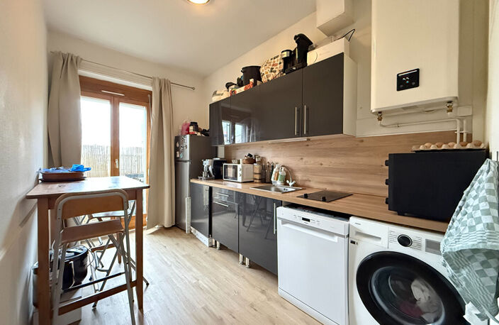APPARTEMENT AVEC BALCONS - JEAN JAURES — photo 5