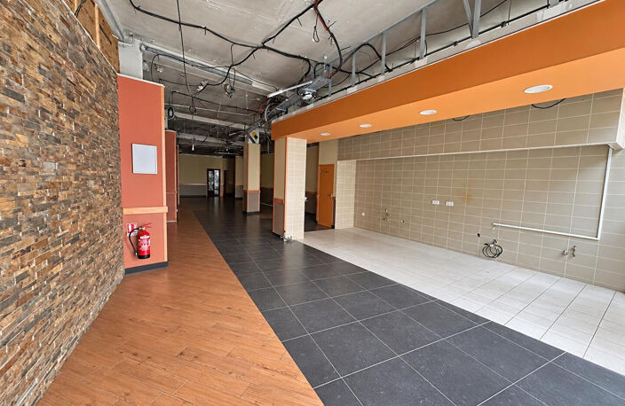 Local commercial - Avenue Victor Hugo — photo 4