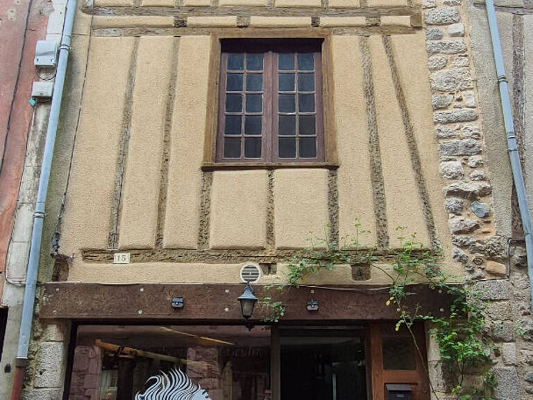 Maison de village, de Type 3, ENTRAYGES SUR TRUYERE — photo 1