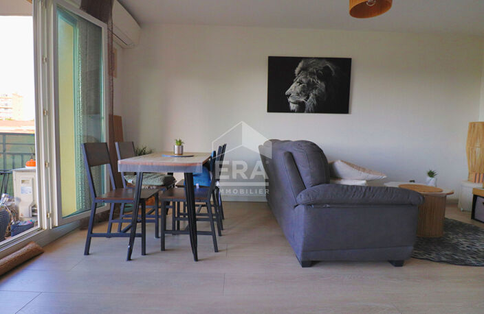 Appartement Marseille 2 pièces 42 m² rénové avec terrasse 11 m² vue dégagée  Saint-Loup / Saint-Tronc parking garage — photo 4