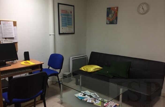 LOCAL BUREAU AIX EN PROVENCE - 103 m2 — photo 4