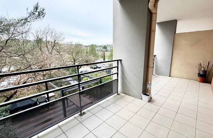 AIX LA DURANNE - Appartement type 4 de 90m² — photo 4