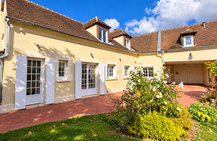 Propriété rénovée avec 2 logements possibles 155 m² + 41 m²  aucun travaux — photo 4