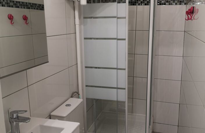 Appartement studio à PARIS 17ème — photo 4