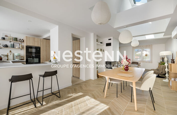 Maison Familiale moderne 5 Pièces 4 Chambres, Grand Sous sol - Rebufer - 69500 BRON — photo 3