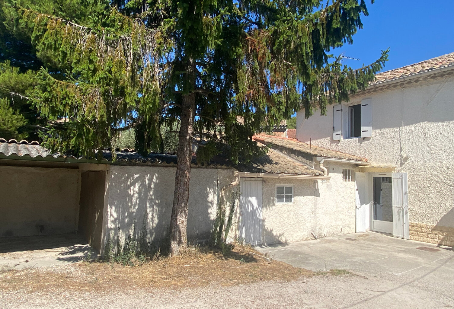 Petite maison de ville T3 mitoyenne — photo 1