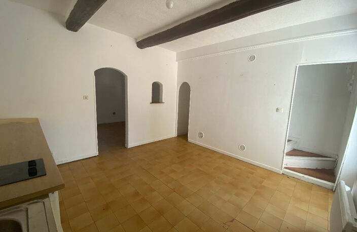 Petite maison de ville T3 mitoyenne — photo 2
