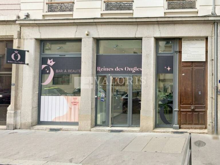 LOCAL COMMERCIAL à LOUER — photo 1