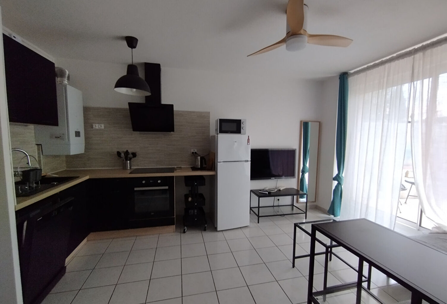 T2 Meublé avec place de stationnement 13400 Aubagne — photo 1