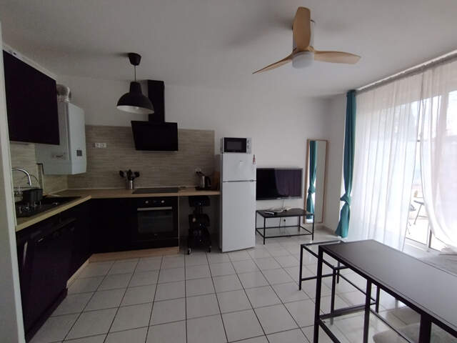 T2 Meublé avec place de stationnement 13400 Aubagne — photo du bien