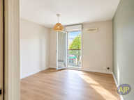NANTES SAINT-FÉLIX T2 DE 45 M² À RAFRAÎCHIR BEAU POTENTIEL — photo 4