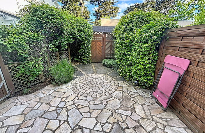 T3 DUPLEX  STYLE MAISON TRIANGLE D'OR — photo 2