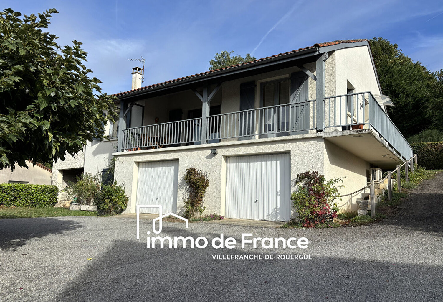 Maison plain-pied avec sous-sol complet et vue panoramique — photo 1
